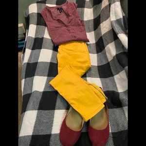 American Rag mustard-colored denim crop pant